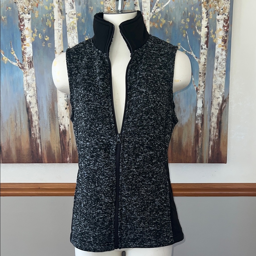Faded Glory Black and Gray Zip-Up Vest. Size XS